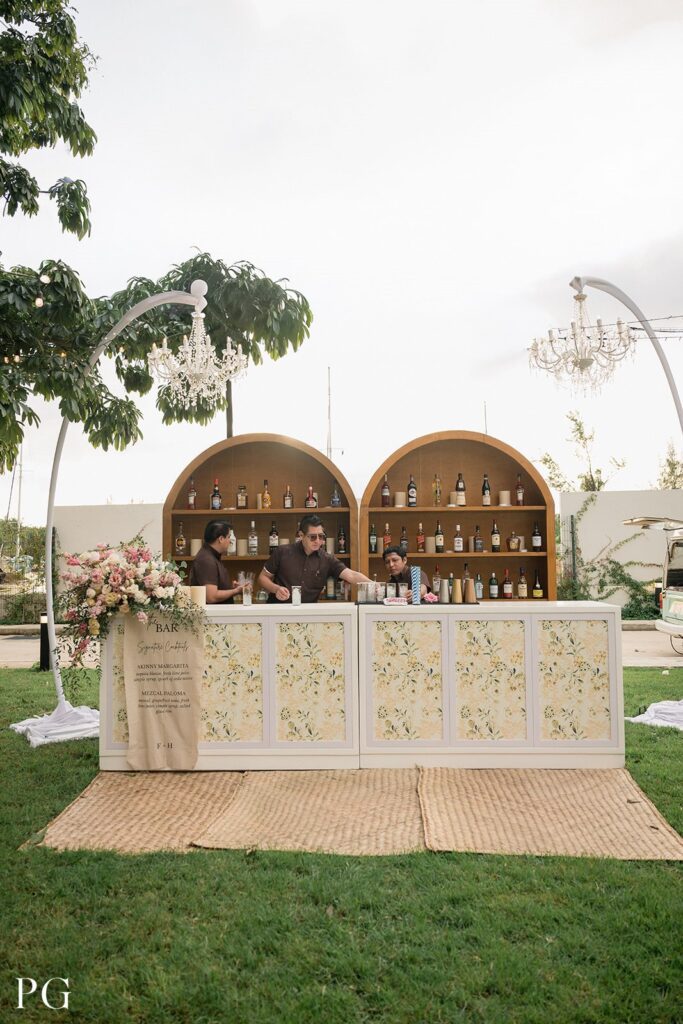 marina lawn reception sls playa mujeres - wedding planner Tracy French